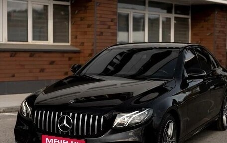 Mercedes-Benz E-Класс, 2020 год, 3 500 000 рублей, 18 фотография