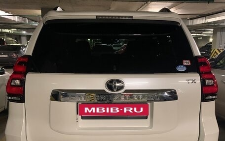 Toyota Land Cruiser Prado 150 рестайлинг 2, 2018 год, 4 500 000 рублей, 7 фотография