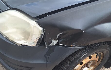 Renault Logan I, 2013 год, 350 000 рублей, 2 фотография