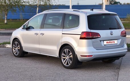 Volkswagen Sharan II, 2018 год, 2 350 000 рублей, 8 фотография