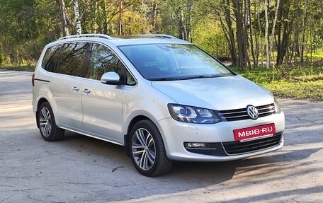 Volkswagen Sharan II, 2018 год, 2 350 000 рублей, 14 фотография