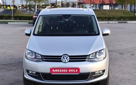 Volkswagen Sharan II, 2018 год, 2 350 000 рублей, 6 фотография