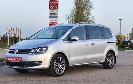 Volkswagen Sharan II, 2018 год, 2 350 000 рублей, 7 фотография