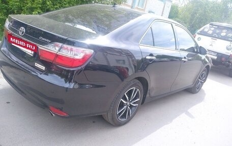 Toyota Camry, 2017 год, 2 000 000 рублей, 3 фотография