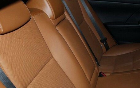 Toyota Camry, 2017 год, 2 000 000 рублей, 12 фотография