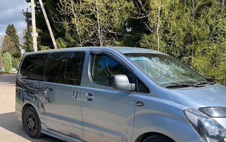 Hyundai Grand Starex Grand Starex I рестайлинг 2, 2008 год, 1 290 000 рублей, 5 фотография