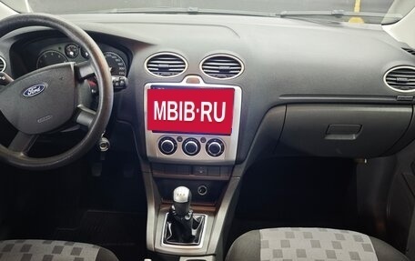 Ford Focus II рестайлинг, 2006 год, 470 000 рублей, 26 фотография