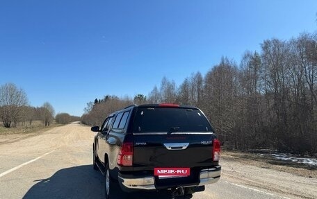 Toyota Hilux VIII, 2016 год, 2 800 000 рублей, 3 фотография