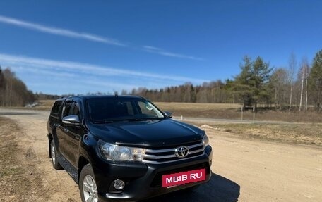 Toyota Hilux VIII, 2016 год, 2 800 000 рублей, 5 фотография