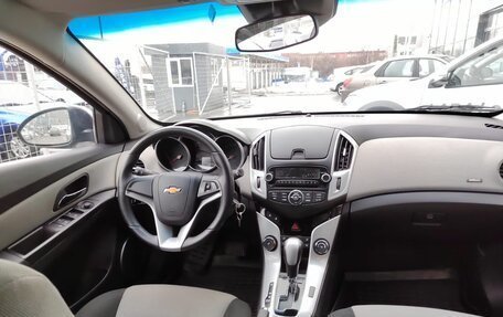 Chevrolet Cruze II, 2013 год, 750 000 рублей, 5 фотография