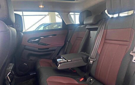 Land Rover Range Rover Evoque II, 2024 год, 6 199 000 рублей, 10 фотография