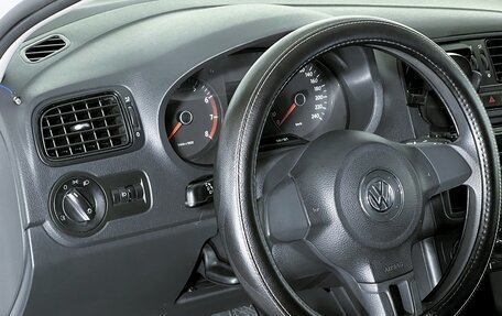 Volkswagen Polo VI (EU Market), 2014 год, 800 000 рублей, 11 фотография