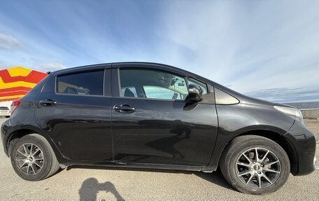 Toyota Vitz, 2011 год, 950 000 рублей, 9 фотография