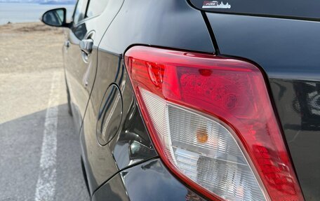 Toyota Vitz, 2011 год, 950 000 рублей, 16 фотография