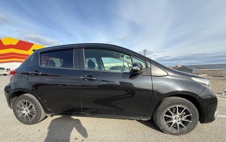 Toyota Vitz, 2011 год, 950 000 рублей, 10 фотография