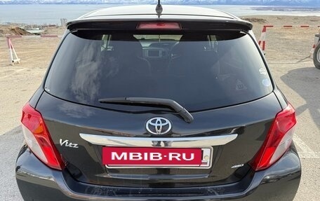 Toyota Vitz, 2011 год, 950 000 рублей, 17 фотография