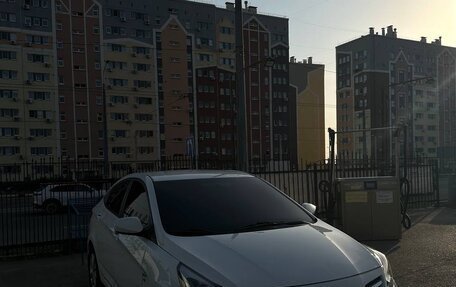 Hyundai Solaris II рестайлинг, 2016 год, 1 270 000 рублей, 5 фотография
