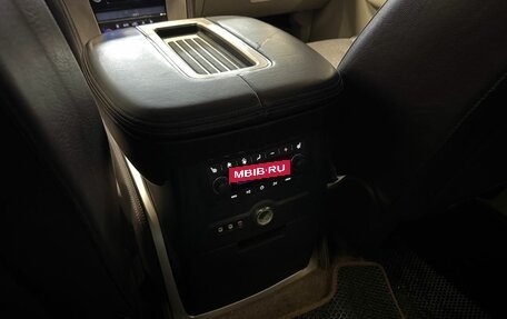 Cadillac Escalade III, 2011 год, 2 049 000 рублей, 11 фотография