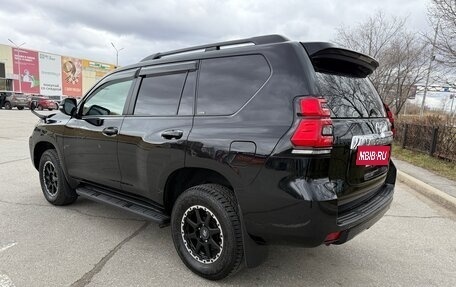 Toyota Land Cruiser Prado 150 рестайлинг 2, 2020 год, 4 295 000 рублей, 5 фотография