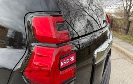 Toyota Land Cruiser Prado 150 рестайлинг 2, 2020 год, 4 295 000 рублей, 9 фотография