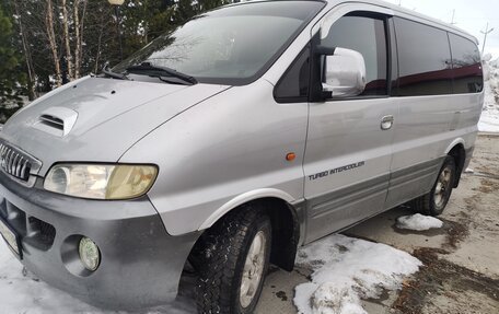 Hyundai Starex I рестайлинг, 2002 год, 450 000 рублей, 1 фотография
