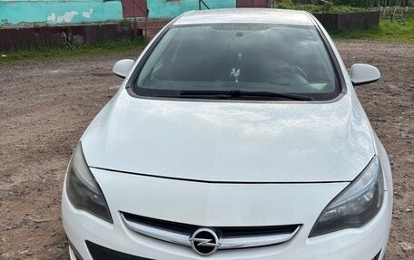 Opel Astra J, 2014 год, 970 000 рублей, 2 фотография