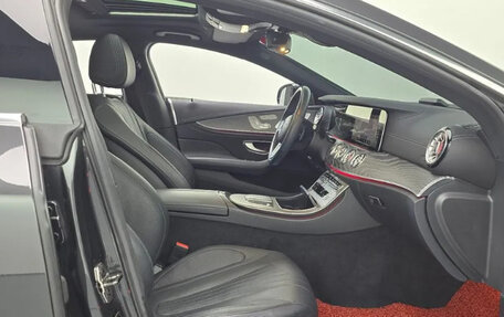 Mercedes-Benz CLS, 2021 год, 4 390 000 рублей, 10 фотография