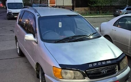 Toyota Ipsum II, 1998 год, 450 000 рублей, 2 фотография