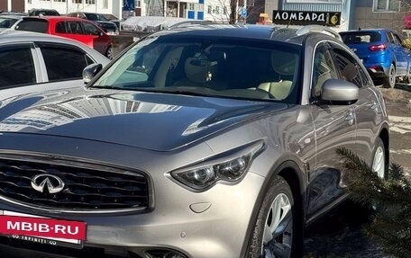 Infiniti FX II, 2009 год, 2 200 000 рублей, 6 фотография