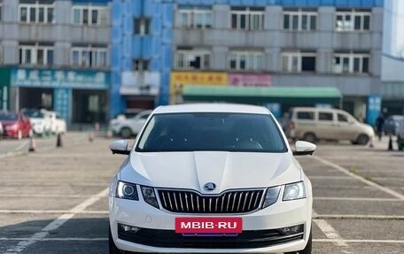 Skoda Octavia, 2021 год, 1 280 000 рублей, 2 фотография