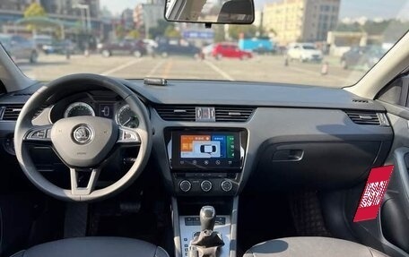 Skoda Octavia, 2021 год, 1 280 000 рублей, 7 фотография