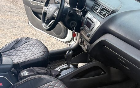 KIA Rio III рестайлинг, 2012 год, 580 000 рублей, 6 фотография