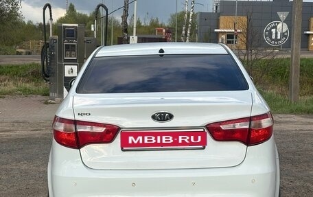 KIA Rio III рестайлинг, 2012 год, 580 000 рублей, 4 фотография