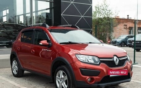 Renault Sandero II рестайлинг, 2018 год, 1 050 000 рублей, 3 фотография