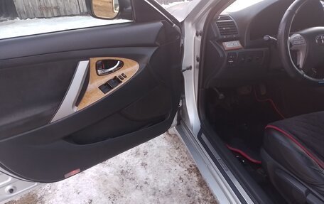 Toyota Camry, 2006 год, 1 150 000 рублей, 10 фотография