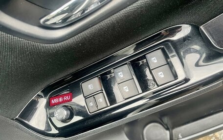 Toyota Voxy III, 2019 год, 2 549 000 рублей, 22 фотография