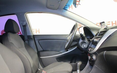Hyundai Solaris II рестайлинг, 2011 год, 895 000 рублей, 10 фотография
