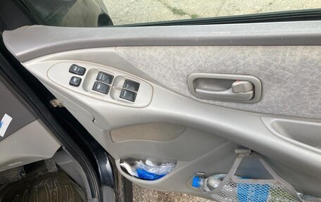 Nissan Tino, 2000 год, 235 000 рублей, 6 фотография
