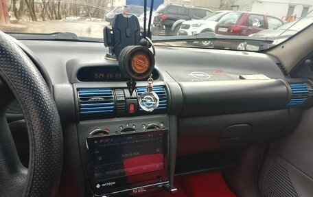 Opel Corsa B, 1997 год, 100 000 рублей, 9 фотография