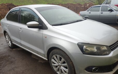 Volkswagen Polo VI (EU Market), 2011 год, 627 000 рублей, 2 фотография