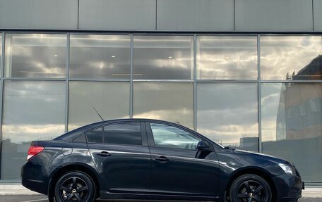 Chevrolet Cruze II, 2009 год, 579 000 рублей, 3 фотография