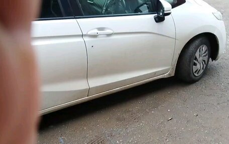 Honda Fit III, 2017 год, 900 000 рублей, 3 фотография