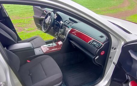 Toyota Camry, 2013 год, 1 600 000 рублей, 5 фотография
