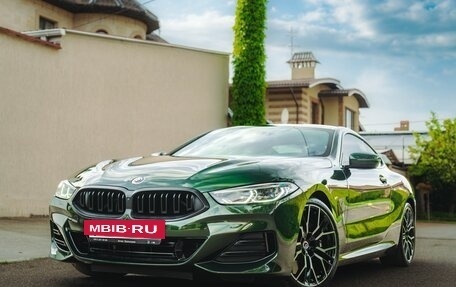 BMW 8 серия, 2022 год, 13 700 000 рублей, 2 фотография