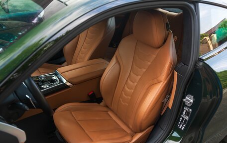 BMW 8 серия, 2022 год, 13 700 000 рублей, 18 фотография