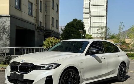 BMW i3 I01 рестайлинг, 2023 год, 2 800 000 рублей, 3 фотография