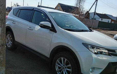 Toyota RAV4, 2015 год, 2 100 000 рублей, 4 фотография