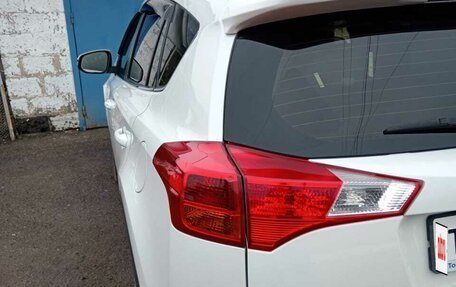 Toyota RAV4, 2015 год, 2 100 000 рублей, 17 фотография