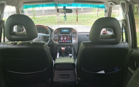 Mitsubishi Pajero III рестайлинг, 2006 год, 950 000 рублей, 5 фотография