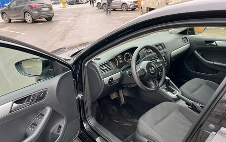 Volkswagen Jetta VI, 2012 год, 875 000 рублей, 13 фотография